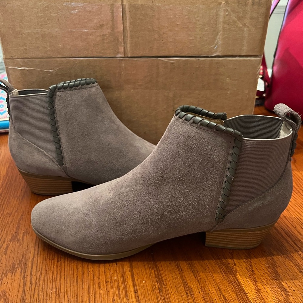JACK ROGERS Suede Ankle Booties - Picture 2 of 5